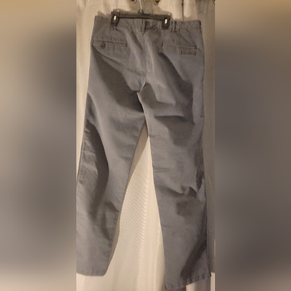 Pants - Picture 4 of 6